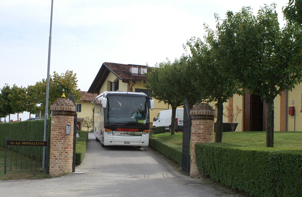 128.jpg