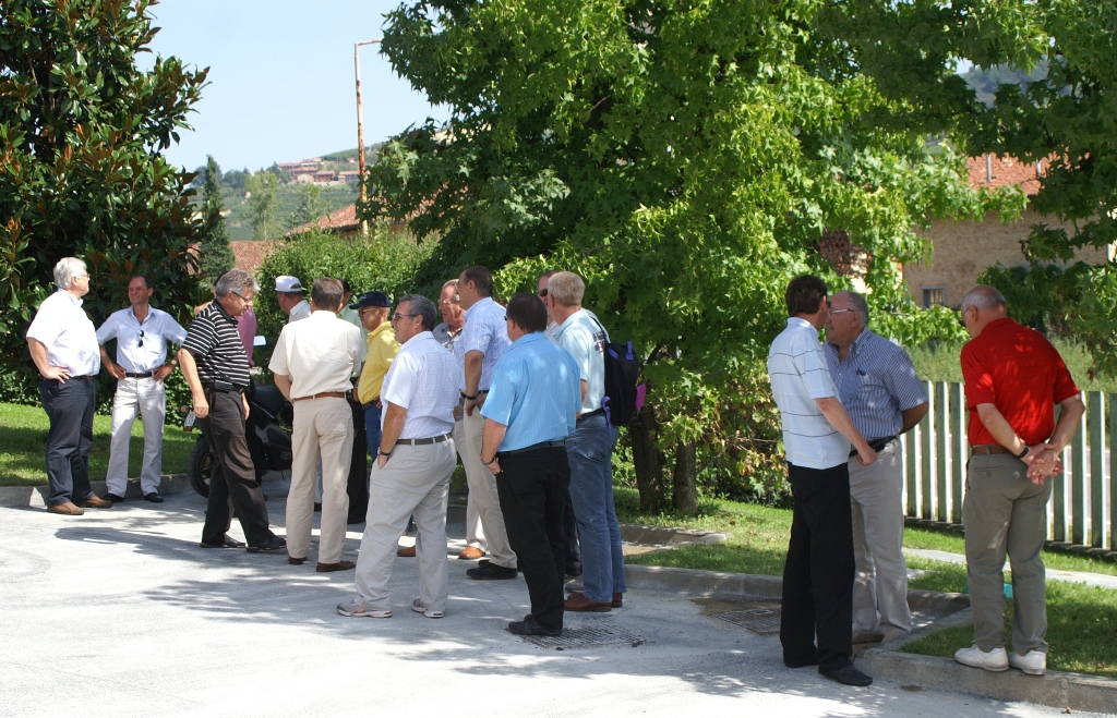 230.jpg