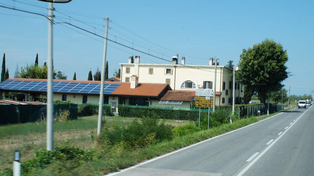 126.jpg